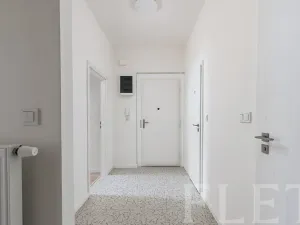 Prodej bytu 2+1, Praha - Libeň, U svobodárny, 56 m2