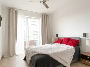 Pronájem bytu 2+kk, Praha - Letňany, Hlučkova, 58 m2