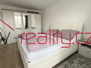 Pronájem bytu 2+1, Karlovy Vary, Klínovecká, 64 m2