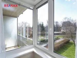 Pronájem bytu 2+kk, Praha - Strašnice, Názovská, 52 m2