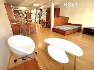 Pronájem bytu 2+kk, Uherský Brod, Masarykovo nám., 59 m2