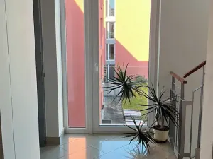 Dražba bytu 2+kk, Praha - Prosek, Nad šestikopy, 53 m2