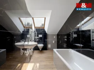 Prodej rodinného domu, Orlová - Poruba, Porubská, 220 m2