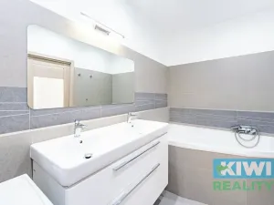 Pronájem bytu 3+1, Ostrava, Plk. Rajmunda Prchaly, 64 m2