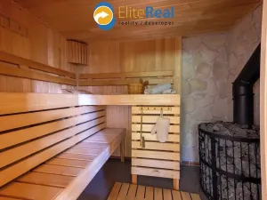 Prodej vícegeneračního domu, Příkazy, 344 m2