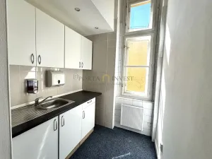 Pronájem kanceláře, Praha - Nové Město, Žitná, 237 m2