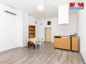 Prodej rodinného domu, Chrast, Náměstí, 200 m2