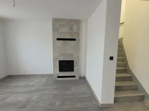 Prodej rodinného domu, Hoštka - Kochovice, Pod Křížkem, 187 m2