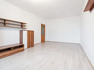 Prodej bytu 3+1, Hvozd, 74 m2