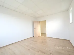 Pronájem bytu 2+kk, Plzeň, Tisová, 70 m2