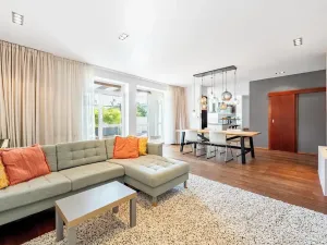 Prodej bytu 5+kk, Praha - Vysočany, Nepilova, 157 m2