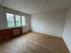 Prodej bytu 2+1, Chomutov, Beethovenova, 49 m2