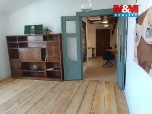 Pronájem bytu 2+kk, Praha, Janáčkovo nábřeží, 40 m2