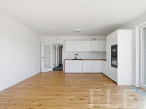 Pronájem bytu 3+kk, Praha - Modřany, Kolmanova, 87 m2
