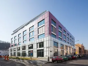 Pronájem kanceláře, Praha - Karlín, Křižíkova, 488 m2