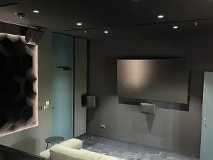 Pronájem kanceláře, Praha - Dejvice, Generála Píky, 855 m2