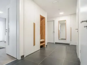 Pronájem bytu 3+kk, Praha - Prosek, Litoměřická, 75 m2