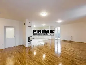 Pronájem rodinného domu, Praha, Ke smrčině, 270 m2