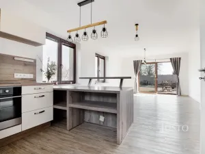 Prodej rodinného domu, Teplice, Na Bramši, 227 m2