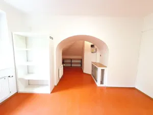 Pronájem kanceláře, Praha - Smíchov, Na Hřebenkách, 200 m2