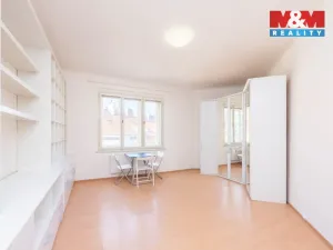 Pronájem bytu 1+kk, Praha - Dejvice, Kafkova, 33 m2