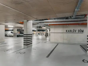 Pronájem garážového stání, Brno, Bratislavská, 13 m2