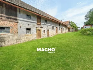 Prodej zemědělské usedlosti, Veliš, 335 m2