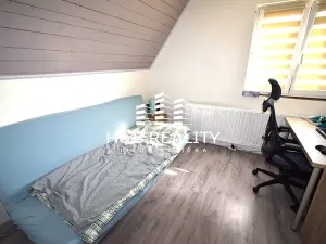 Prodej vícegeneračního domu, Měšice, Na Křížku, 183 m2