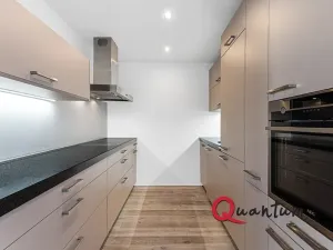Prodej bytu 4+kk, Praha - Hrdlořezy, Mezilehlá, 96 m2