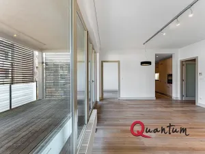 Prodej bytu 4+kk, Praha - Hrdlořezy, Mezilehlá, 96 m2