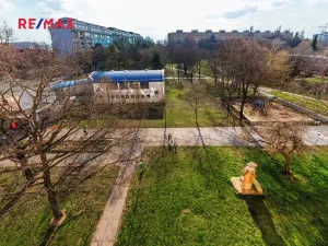 Prodej bytu 1+kk, Praha - Prosek, Vysočanská, 37 m2