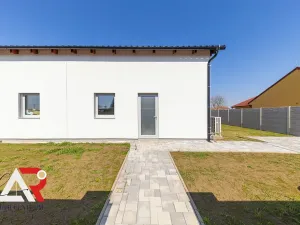 Prodej rodinného domu, Žabčice, 140 m2
