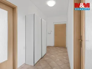 Prodej bytu 2+kk, Hradec Králové, Ve Stromovce, 48 m2