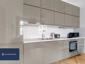 Pronájem bytu 2+kk, Praha - Karlín, Urxova, 50 m2