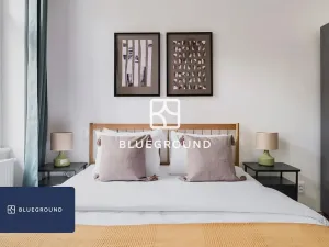 Pronájem bytu 2+kk, Praha - Karlín, Urxova, 50 m2