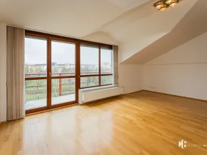 Pronájem bytu 3+kk, Praha - Libeň, Podvinný mlýn, 86 m2