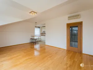 Pronájem bytu 3+kk, Praha - Libeň, Podvinný mlýn, 86 m2
