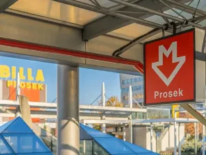 Pronájem bytu 1+kk, Praha - Prosek, Litoměřická, 32 m2