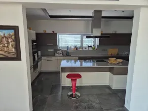 Prodej rodinného domu, Staré Hradiště, 365 m2