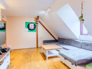 Prodej rodinného domu, Praha - Lysolaje, Čábelecká, 300 m2