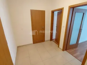 Pronájem bytu 2+kk, Praha - Hostivař, Rižská, 57 m2