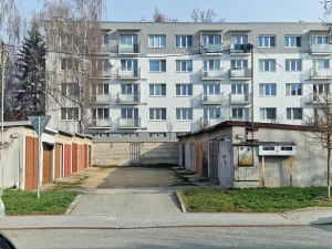 Pronájem garáže, Rosice, Karla IV., 19 m2