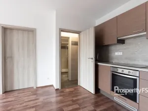 Pronájem bytu 2+kk, Brno - Dolní Heršpice, Vomáčkova, 37 m2