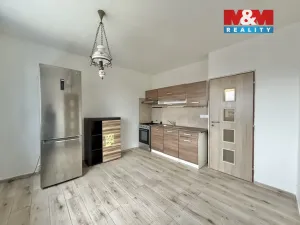 Pronájem bytu 2+kk, Děčín - Děčín VI-Letná, 36 m2