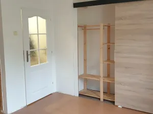 Pronájem bytu 1+kk, Novosedlice, Drahénská, 30 m2