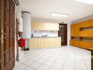 Prodej rodinného domu, Ústí nad Labem - Vaňov, Kruhová, 319 m2