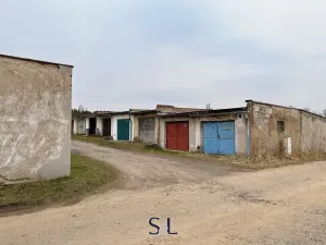 Pronájem garáže, Mimoň, 24 m2