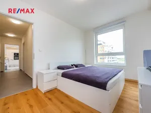 Prodej bytu 3+kk, Praha - Dolní Měcholupy, Kardausova, 84 m2