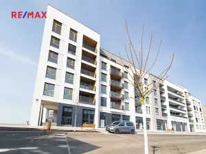 Pronájem bytu 2+kk, Praha - Modřany, Kolmanova, 56 m2