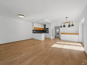 Pronájem rodinného domu, Praha - Vinoř, Lipoltická, 114 m2